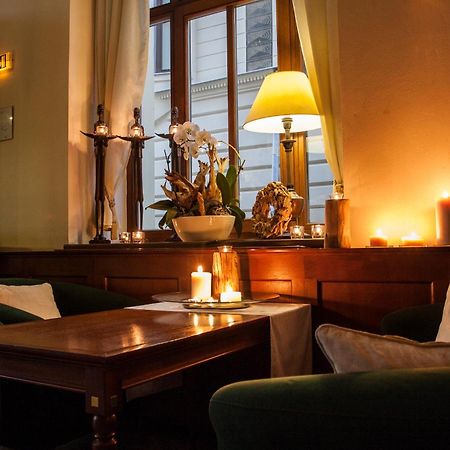 Hotel Slunce Uherské Hradiště Esterno foto