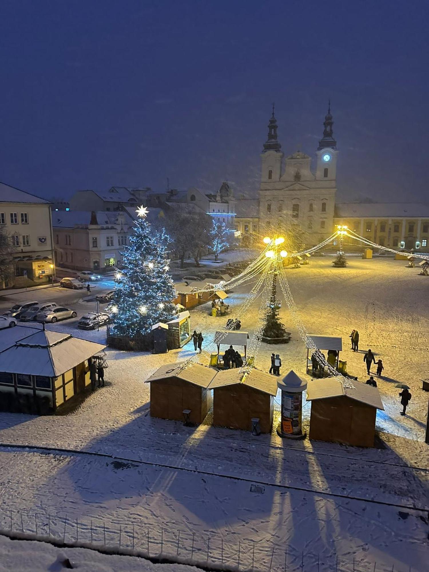 Hotel Slunce Uherské Hradiště Esterno foto